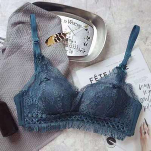 Naiste pitsist rinnahoidja või aluspükste komplekt