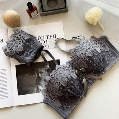 Naiste pitsist rinnahoidja või aluspükste komplekt