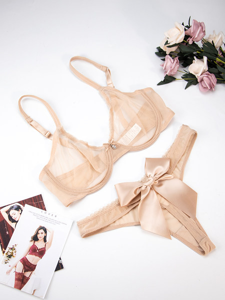 Intim női fehérnemű kétrészes melltartó és tanga szalaggal