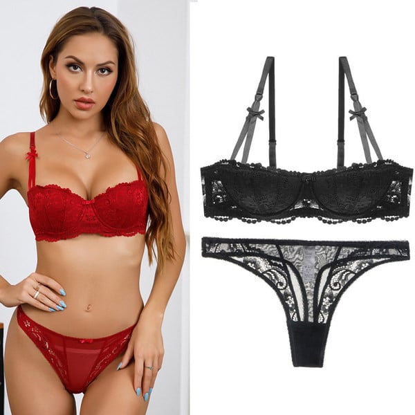 Dviejų dalių moteriškas liemenėlės ir apatinio trikotažo komplektas su nėriniais ir kaspinu