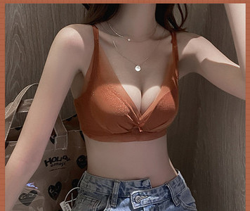 Női alkalmi melltartó típusú fehérnemű, kereszt pántokkal