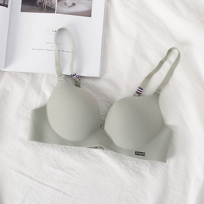 Õmblusteta aluspesu puhas mudel - rinnahoidja või komplekt bokseritega