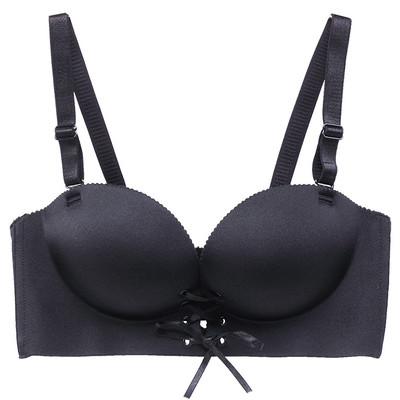 Intymus moteriškų besiūlių apatinių komplektas iš nėriniuotų liemenėlės ir kelnaičių