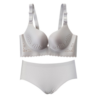 Naiste õmblusteta aluspesu mitmes värvitoonis