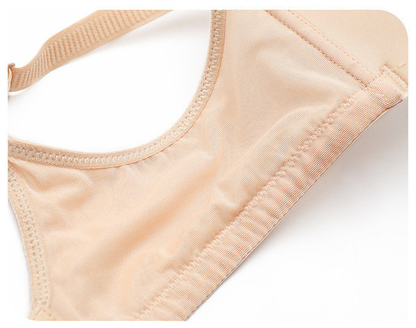 Moteriška liemenėlė su paminkštinimu ir tinkline dalimi