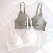Intiimne naiste õmblusteta aluspesu kaheosaline rinnahoidja ja aluspükste komplekt