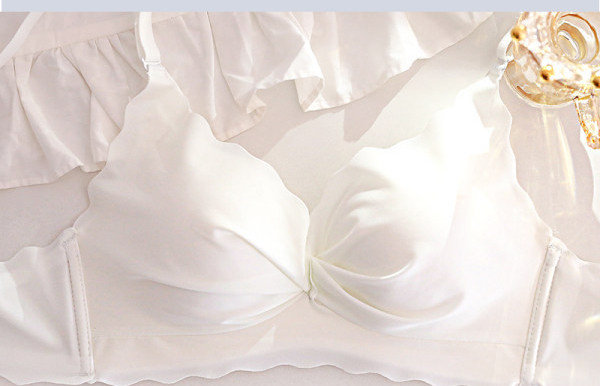 Intiimne naiste õmblusteta aluspesu kaheosaline rinnahoidja ja aluspükste komplekt