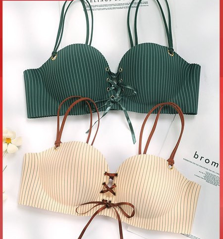 Paeltega intiimne naistepesu