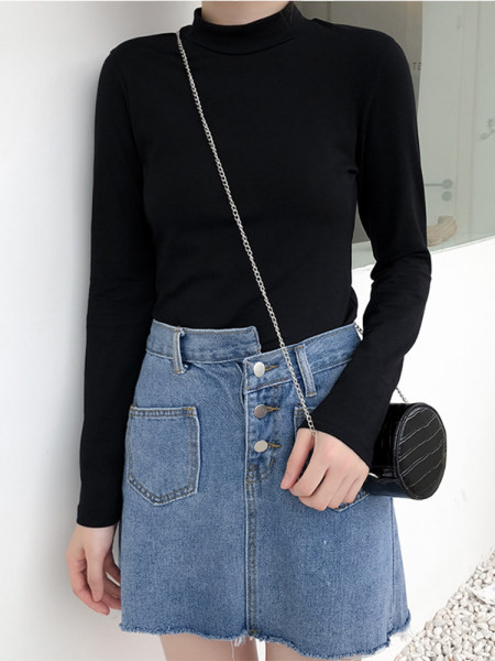 Naiste pluus puhas mudel pikkade varrukatega