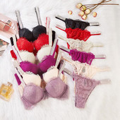 Szexi melltartó szett Luxus strassz fehérnemű Márka Design betűs fehérnemű Női Varrat nélküli Push Up Gather Lace Bralette Női