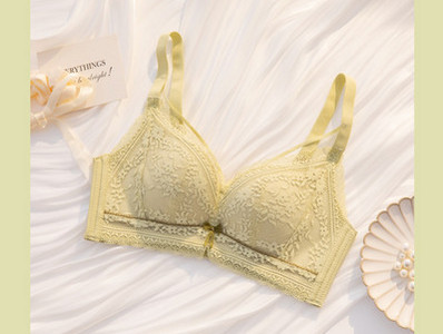 Naiste pitsiga rinnahoidja