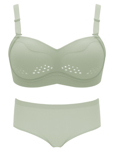 Moteriška liemenėlė iš kvėpuojančios medžiagos ir plačiomis petnešėlėmis