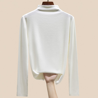 Naiste vabaaja kõrge kraega pluus - mitut värvi