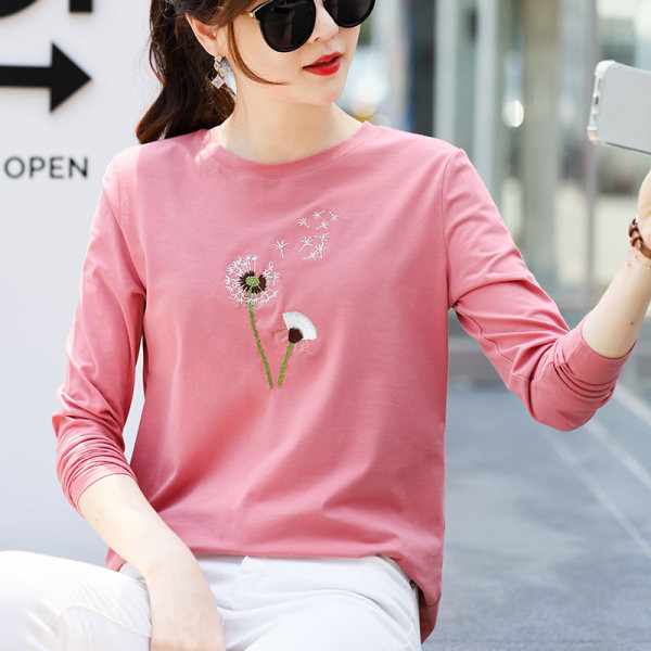 Dámska ležérna blúzka s výšivkou v ružovej farbe