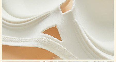 Žensko donje rublje tipa bešavnog grudnjaka s čipkom