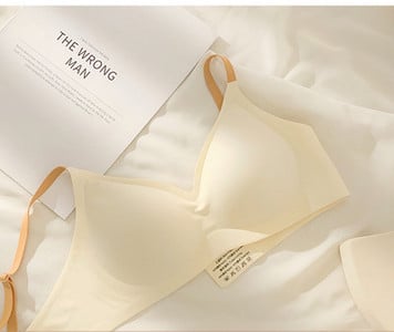 Moteriški besiūliai liemenėlės tipo apatiniai