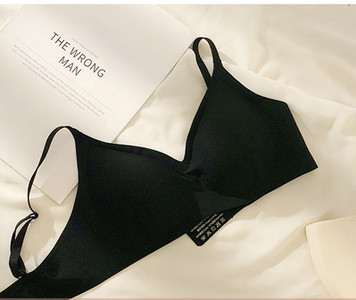 Moteriški besiūliai liemenėlės tipo apatiniai