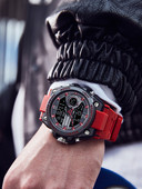 Men`s watch with rubber chain
