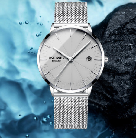 Vyriškas laisvalaikio laikrodis su metaline apyranke