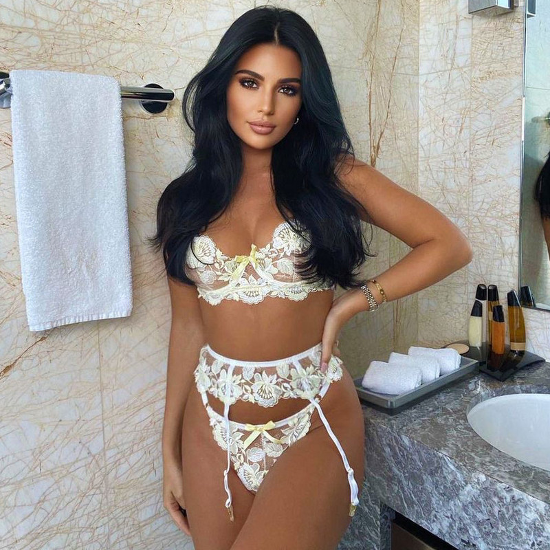 Yimunancy 3 részes hímzéses csipke melltartó szett női masnis melltartó aládrót + bugyi fehérnemű szett női 2 színű szexi fehérnemű szett
