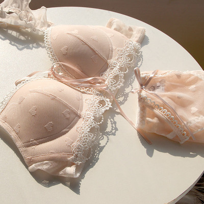 Rózsaszín Kawaii melltartó szett Lolita Girl Dream fehérnemű japán pamut csipke édes és aranyos cső felső vezeték nélküli melltartó és bugyi szett