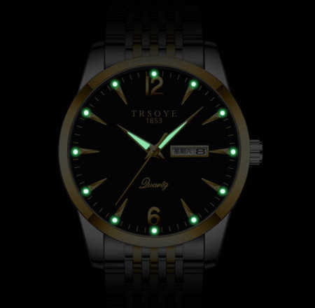 Įprastas laikrodis su apvaliu ciferblatu