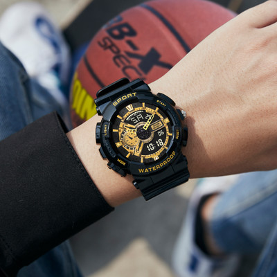 Pánske elektronické hodinky so silikónovým remienkom