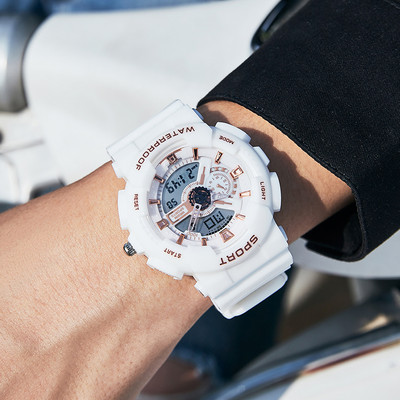 Pánske elektronické hodinky so silikónovým remienkom