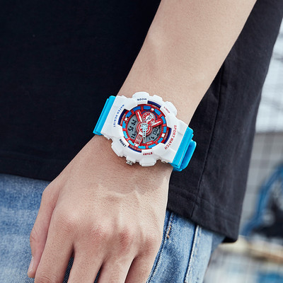 Pánske elektronické hodinky so silikónovým remienkom