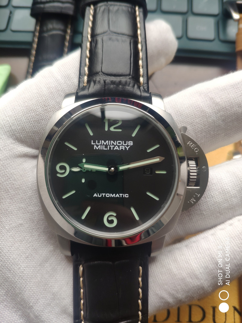 Ātri atvienojama ādas pulksteņa siksniņa crazy horse universāla rūpnīcas tiešā pārdošana augstas klases retro pulksteņa siksniņu pulksteņu aksesuāri Ādas siksniņa