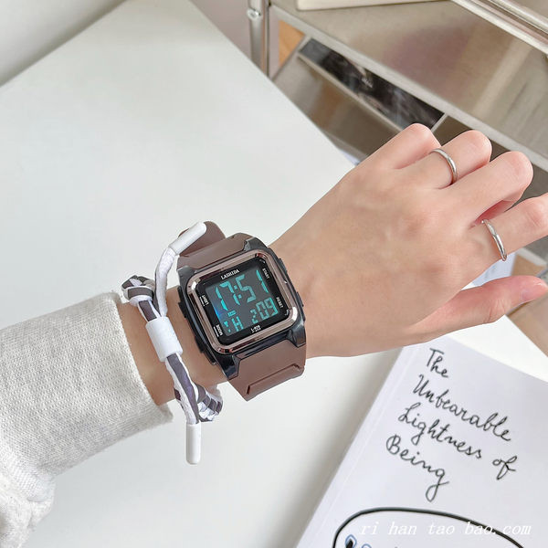 Sportiškas vyriškas laikrodis