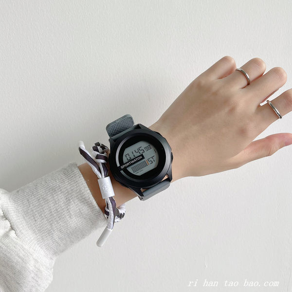 Vyriškas sportinis laikrodis su guminiu dirželiu ir žadintuvu