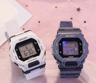 Elektroninis vyriškas laikrodis su guminiu dirželiu