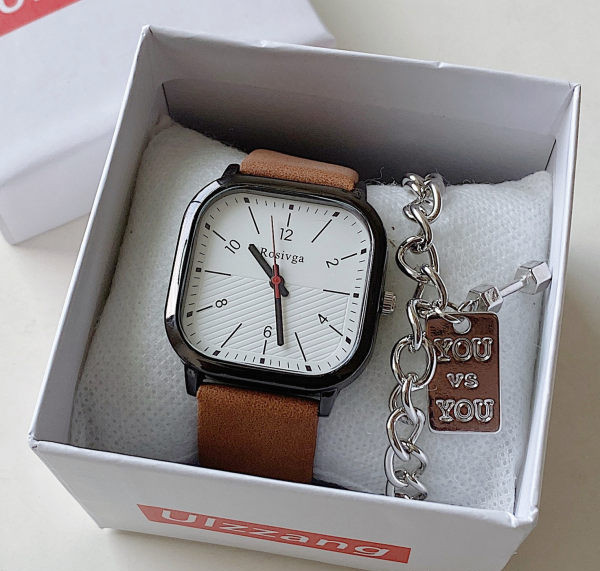 Retro stílusú férfi karóra négyzet alakú számlappal