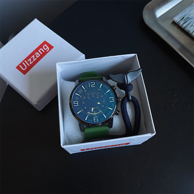 Vyriškas retro laikrodis su silikonine apyranke