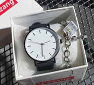 Uut mudelit ümara sihverplaadiga meeste käekell