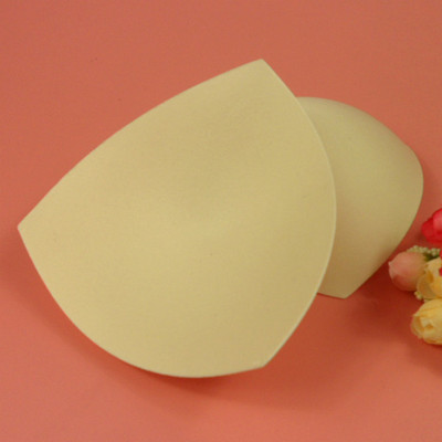 Flymokoii 10 pari/lot Ženski trokutasti jastučić za grudnjak Spužvasti kupaći kostim Push up podstava za grudi Enhancers za grudi Tanki bikini grudnjak Umetak od pjene