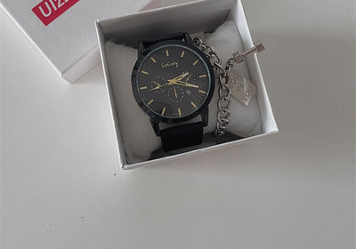 Vyriškas laisvalaikio laikrodis iš eko odos su metaliniu elementu