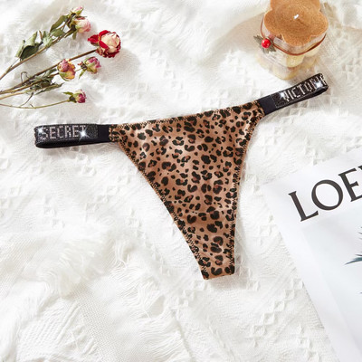 Σέξι γυναικεία δαντέλα Push Up Σετ σουτιέν Λευκό στρας bralette Letter Κομμάτια οικείο κοστούμι Κομψό γυναικείο εσώρουχο