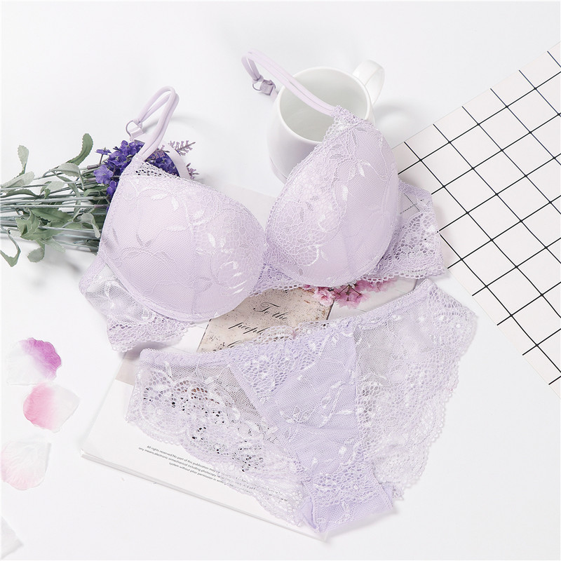 fehérnemű  push up melltartó szett intim csipke felső és bugyi csipke fehérnemű szett 3/4 csésze fehérnemű szett női