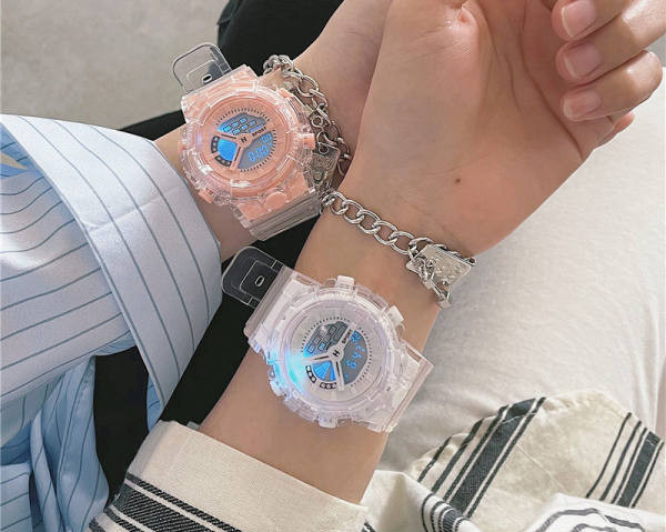 Sportinis elektroninis laikrodis su skaidriu apyranke