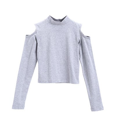 Uut mudelit paljaste õlgadega naiste pluus