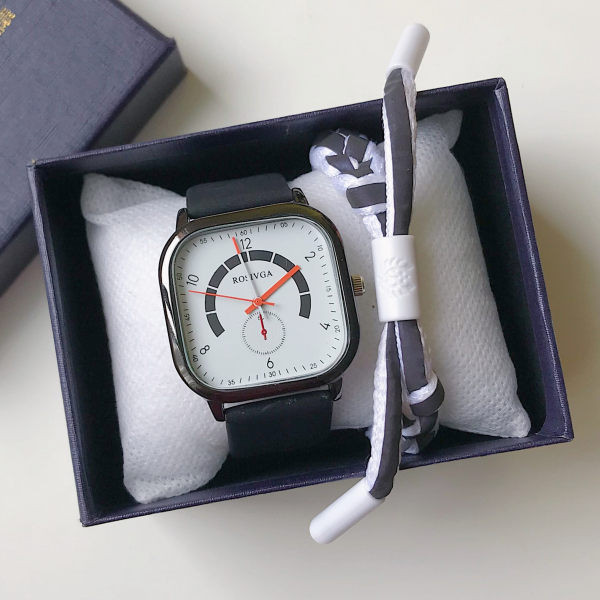 Ceas de bărbați cu cadran pătrat - în stil retro