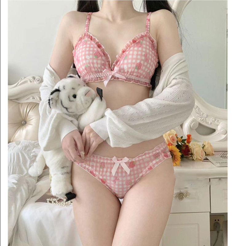 Kawaii grudnjak i gaćice Komplet donjeg rublja Lolita Girl Pink Sexy Strawberry Karirani Wirefree Soft Girl donje rublje Intimates Set donjeg rublja