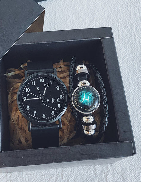 Meeste ümmargune mehaaniline käekell