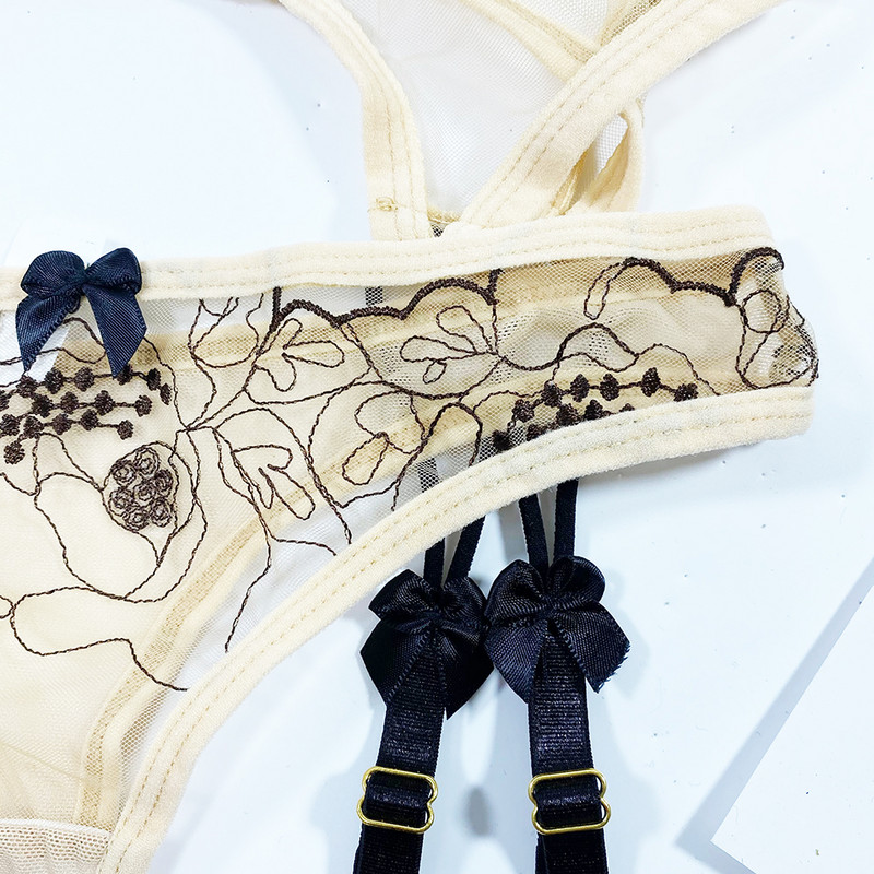 Aduloty új női intim ruhák szexi fehérnemű hímzés szex melltartó és bugyi harisnyakötő öv szett Csipke fehérnemű szett erotikus jelmez