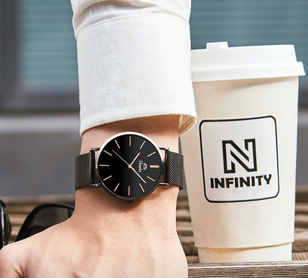 Vyriškas sportinis laikrodis - atsparus vandeniui