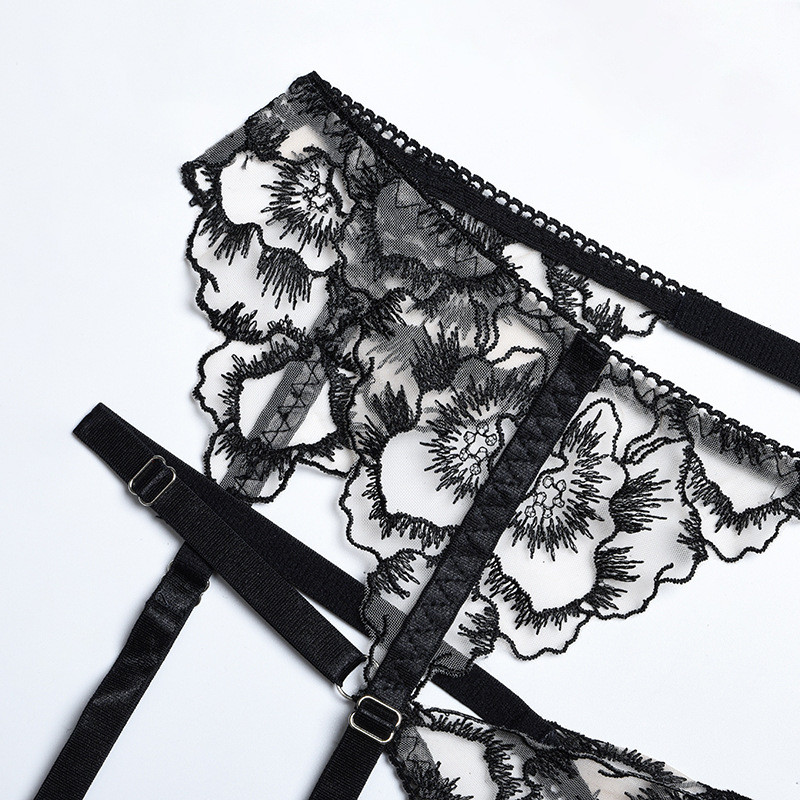 Ellolace apatinis trikotažas permatomas liemenėlės siuvinėjimo apatinių drabužių rinkinys Žiūrėkite per gražius egzotiškus rinkinius Keliaraiščiai Įmantrūs trumpi odos priežiūros rinkiniai