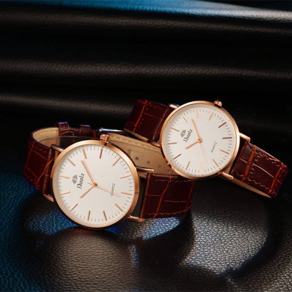 Modernus mechaninis vyriškas laikrodis su eko odos apyranke