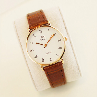 Alkalmi férfi karóra bőr szíjjal